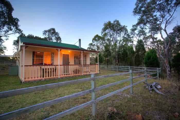 Accommodation Creek Cottages & Sundown View Suites Ballandean Rom bilde